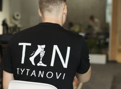 Культурно-мистецький центр для реабілітації ветеранів TYTANOVI запрошує на погашення марки