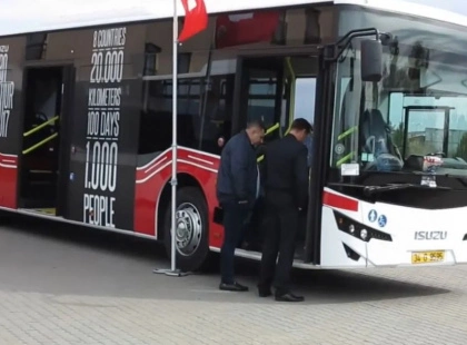 Київ отримав першу партію нових автобусів турецького виробництва Anadolu Isuzu