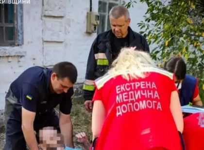 Дежавю для рятувальників: на Київщині чоловік вдруге опинився в одному й тому ж колодязі
