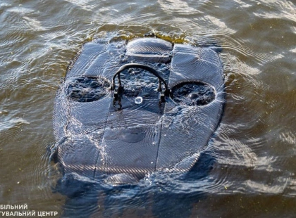 На Київщині ДСНС розміновує водойми за допомогою підводного дрона