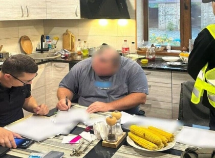 Радіаційні поля на продаж: на Київщині викрили ОЗГ, що використовувала землі Чорнобильської зони