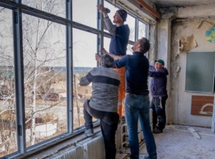 Удари рф по навчальним закладам Києва: як відновлюють школи та садки