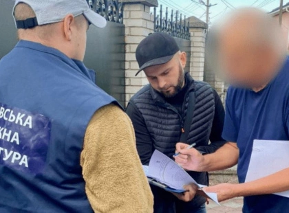 На Київщині викрили групу шахраїв, які заволоділи землею водного фонду на понад 50 млн. грн.