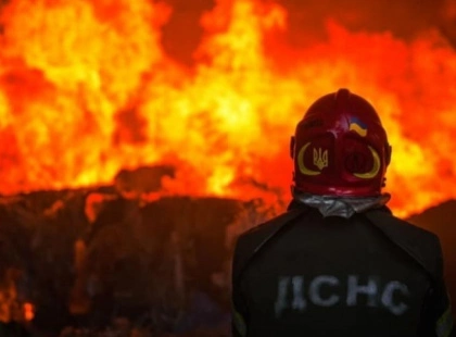 Київ під масованою атакою дронів: нові пожежі у Святошинському районі