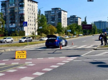 ДТП на Воскресенському бульварі: пенсіонерку госпіталізували з переломами та травмою голови