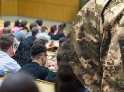 Держава компенсує навчання понад 13 тисячам дітей захисників за минулий навчальний рік