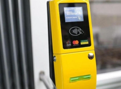 У Києві підтримали петицію про безготівкову оплату в маршрутках