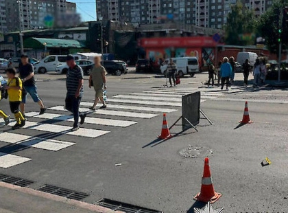 Київська ДТП: п’яна жінка збила 23-річну військовослужбовицю і намагалася втекти