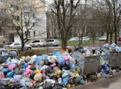Небезпечна знахідка: на Київщині біля смітника вибухнув невідомий предмет