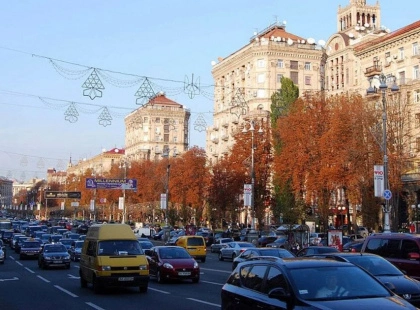 На Хрещатику оновлять водо- й тепломережі: роботи завершать до зими