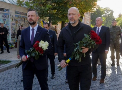 У Києві вшанували пам’ять воїнів: спільна церемонія міністрів оборони України та Польщі