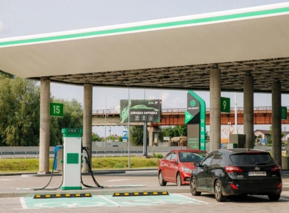 Під Києвом запрацював перший сонячний автозаправний комплекс COR-Energy