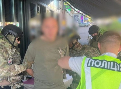 $82 тисячі за «виїзд»: у Києві викрили організатора схеми втечі за кордон