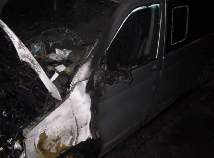 У Києві жінку засудили до трьох років за підпал двох авто