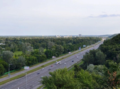 З 22 вересня на Столичному шосе обмежать рух через ремонтні роботи