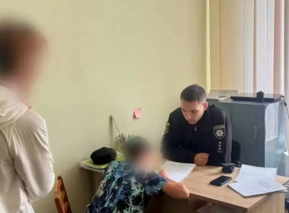 Небезпечні розваги на контактній мережі: у Білій Церкві підлітки вчинили зачепінг на тролейбусі