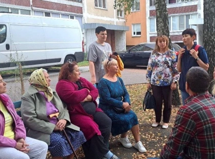 Без бар’єрів: у Славутичі багатоповерхівки облаштовують для людей з інвалідністю та батьків із візочками