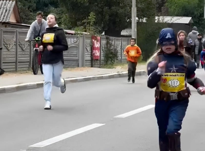Kind Hearts Run у Бучі: спортсмени й родини об’єдналися заради маленьких пацієнтів