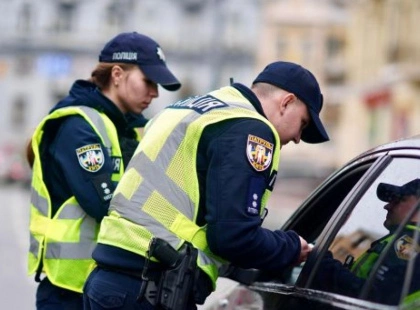 Водіїв каратимуть балами: за систематичні порушення в Україні можуть позбавляти посвідчення