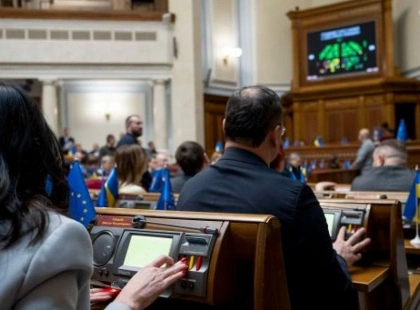 Верховна Рада дозволила бронювати працівників оборонних підприємств без оформленого військового обліку