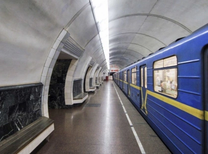 Через атаку рф у Києві змінено рух метро, частина ліній працює з обмеженнями