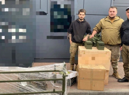 Зміцнюють фронт: Макарівська громада доправила допомогу захисникам на Донеччину