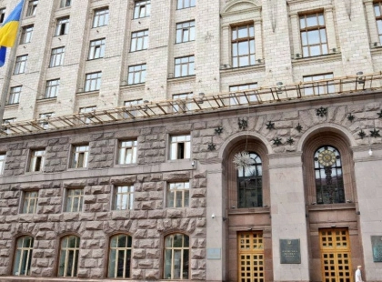 У КМДА повідомили про готовність автобусів для евакуації мешканців Києва