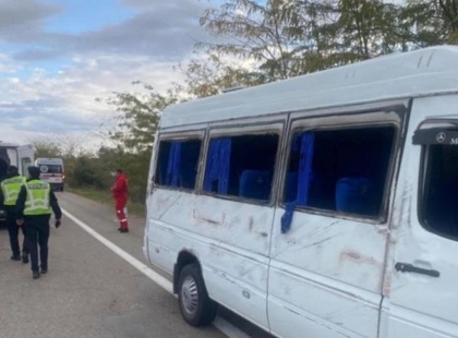 ДТП на трасі Київ – Одеса: дев’ятеро постраждалих у перевернутому мікроавтобусі