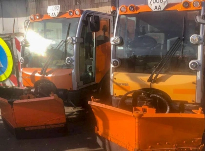 Київ готується до перших заморозків: майже вся снігоприбиральна техніка вже на старті