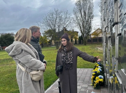 Польська делегація вшанувала пам’ять жертв російської окупації в Бучі