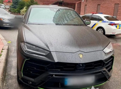 Поліція підтвердила: криптоблогер Костянтин Ганіч застрелився у власному Lamborghini