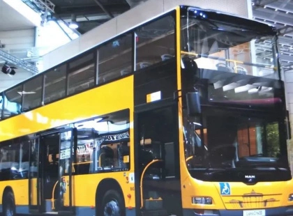 У столиці з’явився екскурсійний автобус MAN Lion’s City DD — подарунок із Берліна