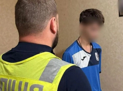 Нацполіція викрила шахраїв, які збирали донати від імені Героя України