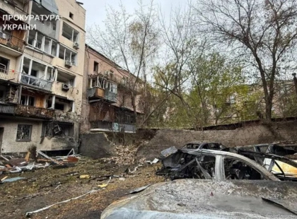 Вісім постраждалих у Києві після нічної атаки: серед них 18-річний хлопець і 60-річна жінка у важкому стані