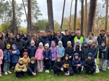 Маленькі захисники природи: школярі Ірпеня створили нову зелену алею у міських парках