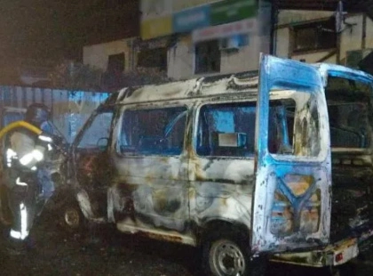 Підпал заради забави: на Київщині п’яний чоловік знищив автомобіль