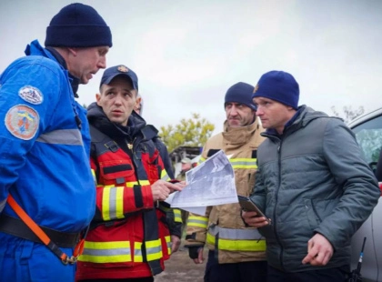 Під Києвом другу добу шукають дідуся, який зник у лісі під час збирання грибів