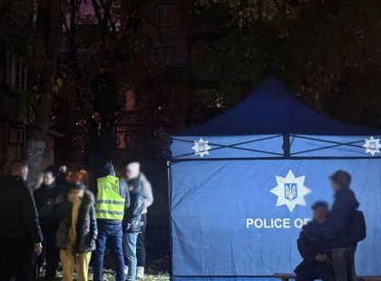 Після вибухів у Деснянському районі поліція Києва відкрила пункти допомоги постраждалим