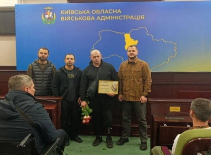 «Новий етап життя»: у КОВА ветерану з Обухова вручили сертифікат на житло