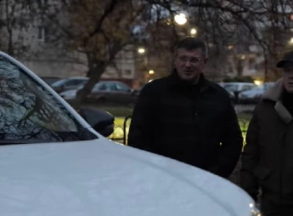 Підтримка на передову: Бровари подарували автівку та дрони підрозділу майора Ширяєва