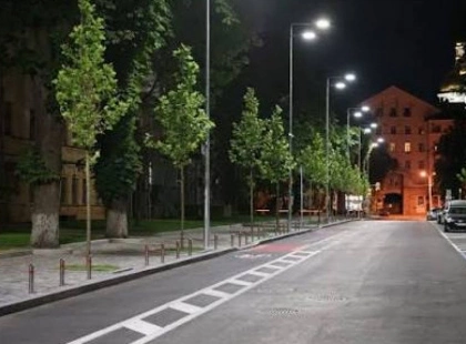 На Гарматній замінять лампи на ліхтарях: проєкт вартістю 4,4 млн гривень
