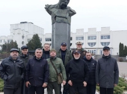 Пам’ять і подяка: Київське військово-історичне товариство подарувало Бородянці хроніки війни
