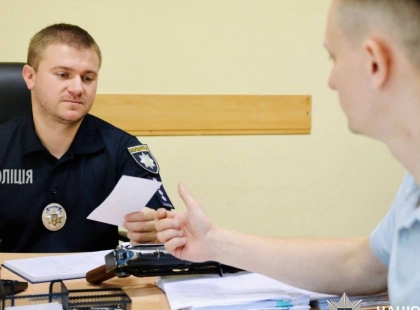 Кияни задекларували понад 1,3 тисячі одиниць зброї та 430 тисяч набоїв