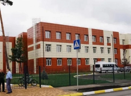 Школярі Ірпінського ліцею №3 зібрали понад 16 тис. грн для військових медиків