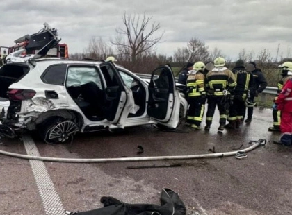 На Бориспільщині загинули двоє людей у ДТП: BMW перекинувся після удару в відбійник