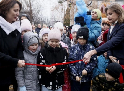 У Києві відкрили новий дитячий майданчик у центрі «Родинний дім»: простір для 50 дітей щодня
