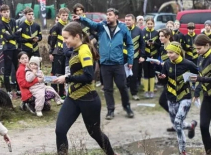 Доповнена реальність у спорті: орієнтувальники Київщини протестували додаток «OPRO Athlete»