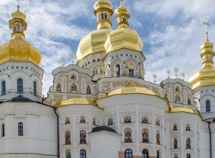 У Києво-Печерській лаврі запрацював перший аудіогід жестовою мовою: святині стануть доступнішими