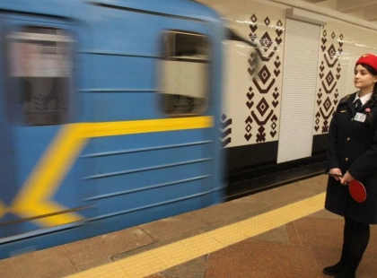 Метро набирає команду: що пропонують на дводенному ярмарку вакансій біля «Вокзальної»