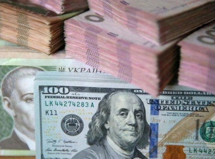 Обмін у Києві: Нивки та Героїв Дніпра — для купівлі долара, Кловська — для продажу